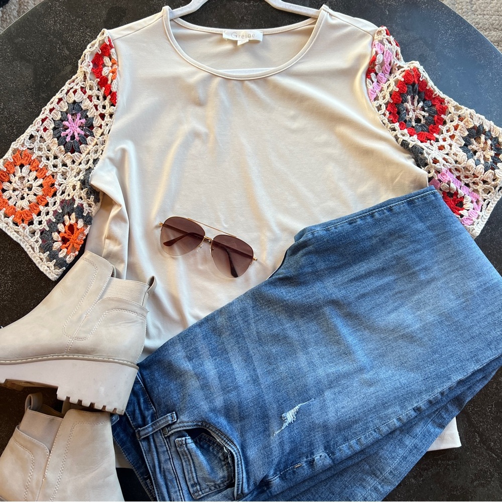 Greige Top with Granny Squares Sleeves - Size Medium
